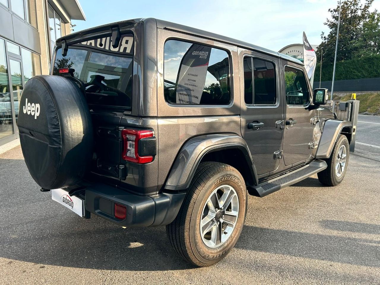 Jeep Wrangler Unlimited 2.0 turbo Sahara 1941 by Mopar auto