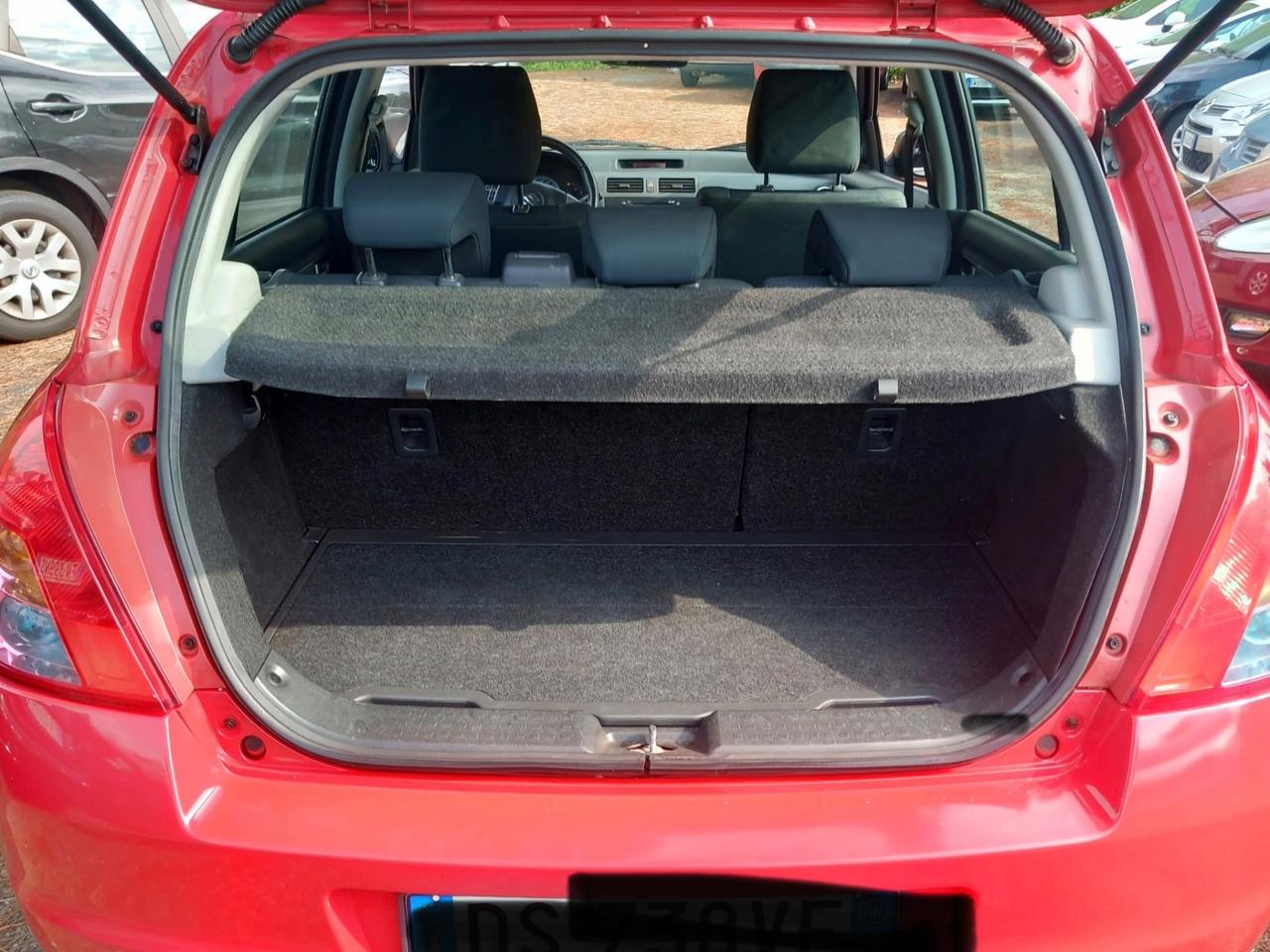 Suzuki Swift 1.3 4x4 5p. GL