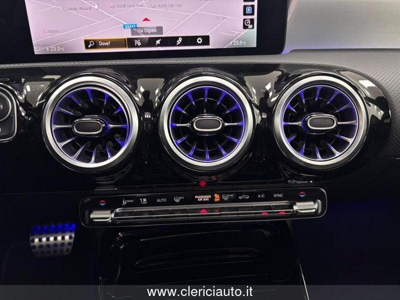 Mercedes-Benz Classe A A 35 AMG 4Matic (TETTO, MULTIBEAM)