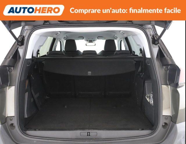 PEUGEOT 5008 BlueHDi 130 S&S Allure