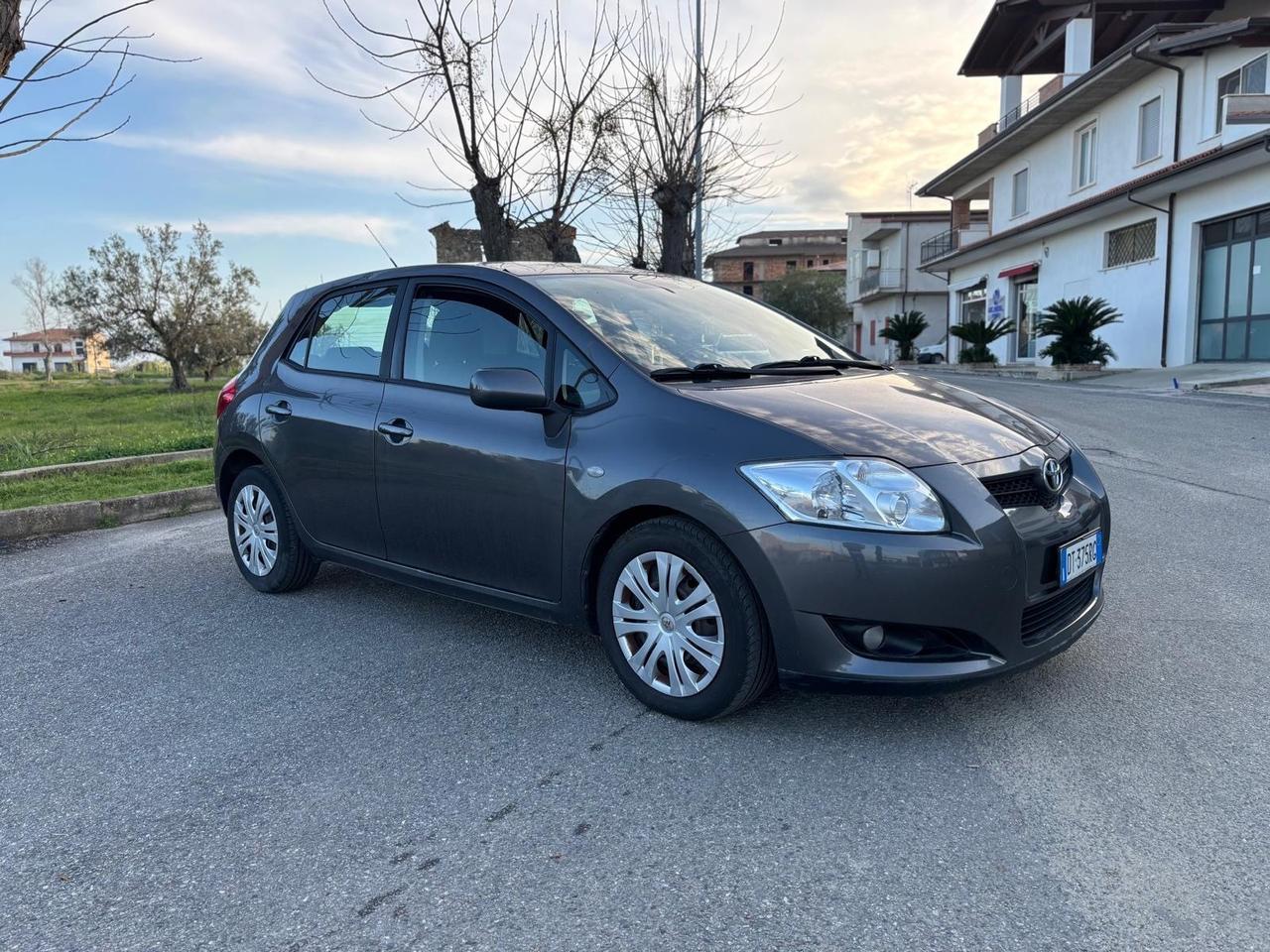 Toyota Auris 1.4 D-4D 5 porte