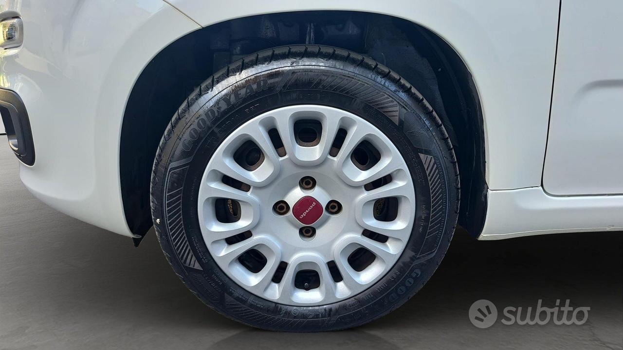 Fiat Panda 1.3 Mjet - COMANDI AL VOLANTE