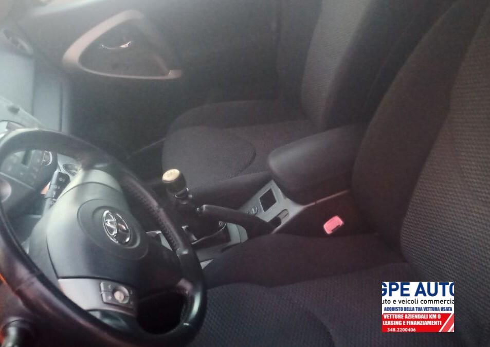 Toyota RAV 4 RAV4 2.2 D-4D 136 CV Luxury