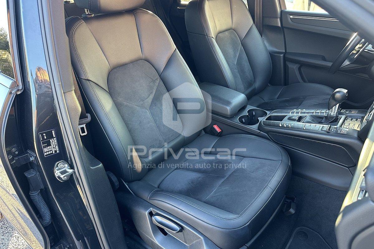 PORSCHE Macan 2.0
