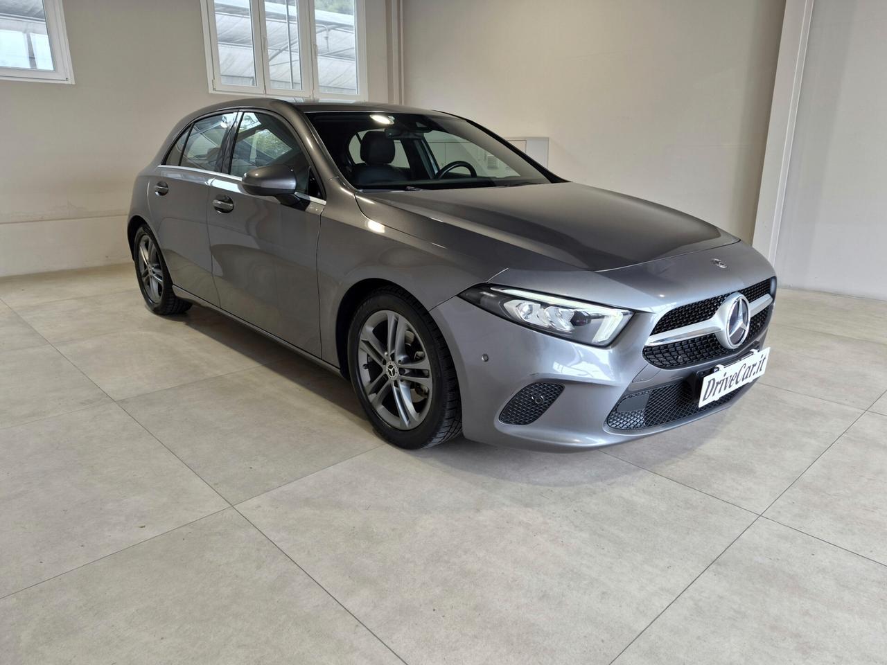 Mercedes-Benz A 180 CDI 7G-TRONIC PELLE NAVI APPLE CARPLAY / ANDROID AUTO RETROCAMERA CRUISE CONTROL