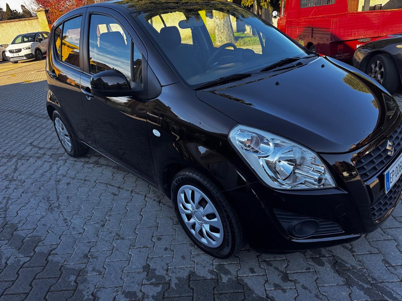 Suzuki Splash 1.0 VVT neopatentati 64000km