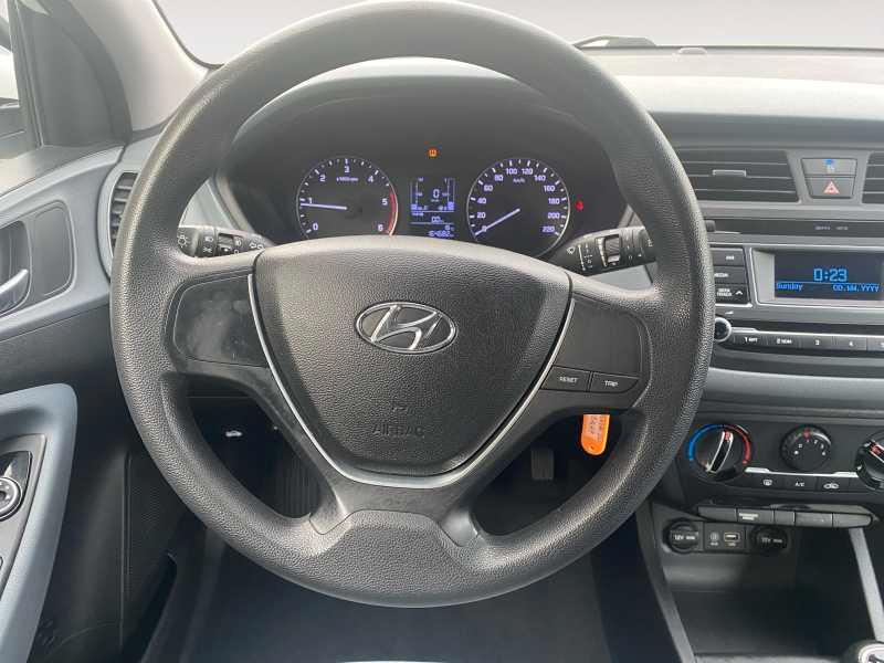 HYUNDAI i20 II 2015 - i20 5p 1.1 crdi Classic 75cv