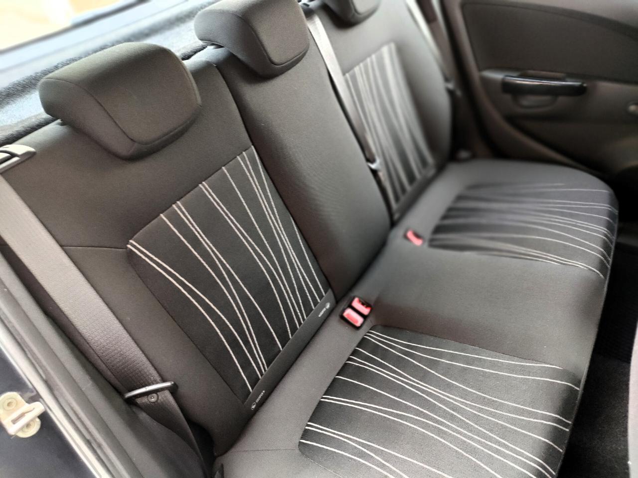 Opel Corsa 1.2 5 porte Enjoy