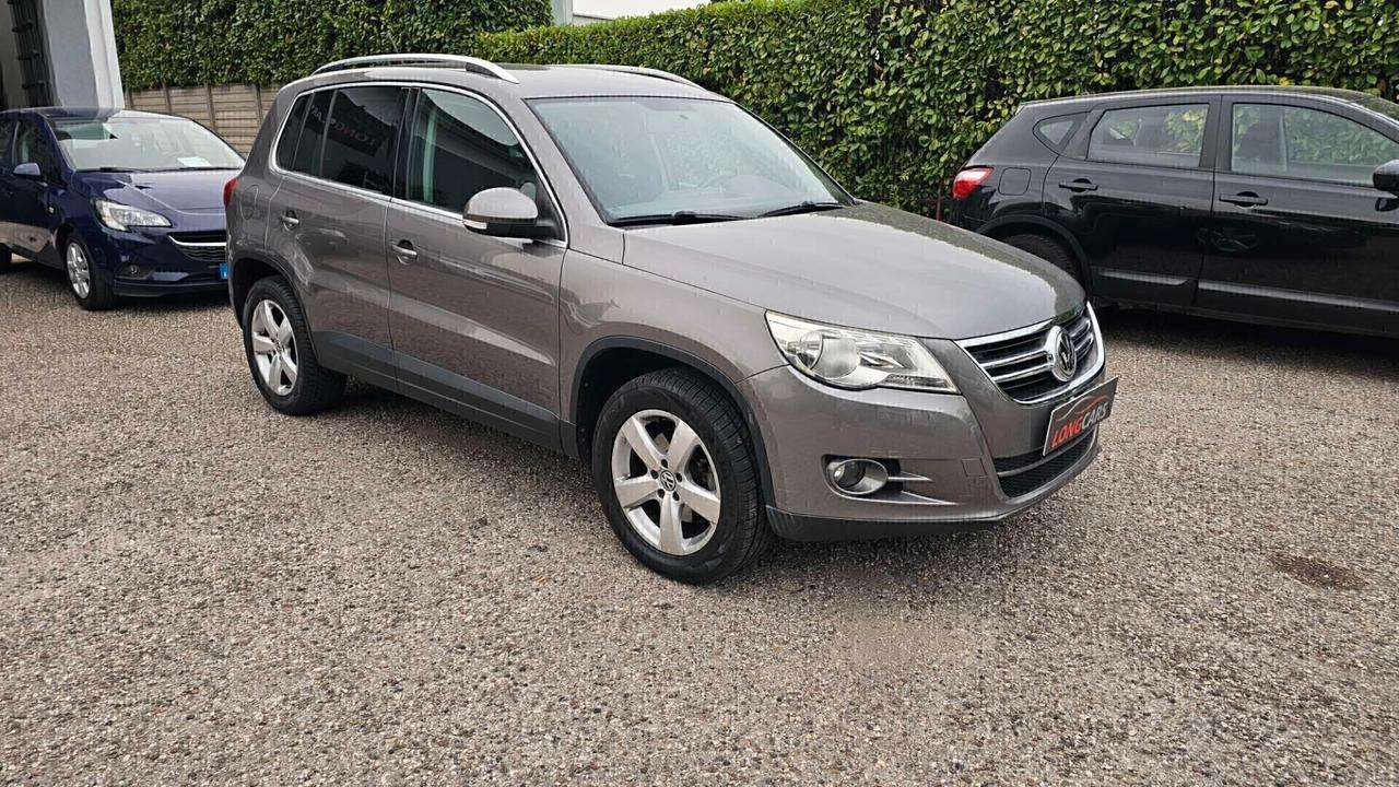 Volkswagen Tiguan 2.0 TDI DPF 4MOTION DSG Sport & Style