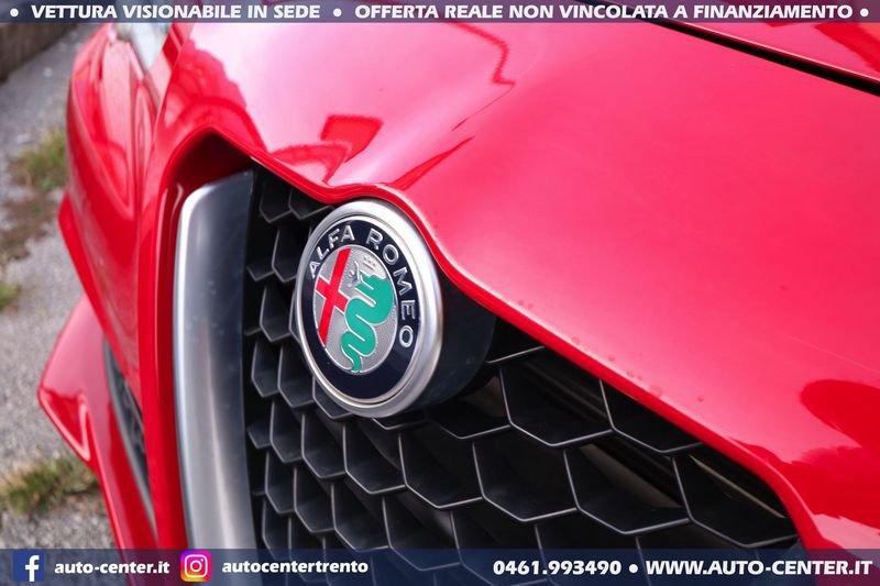 Alfa Romeo Giulia 2.0 Turbo AT8 200CV Super