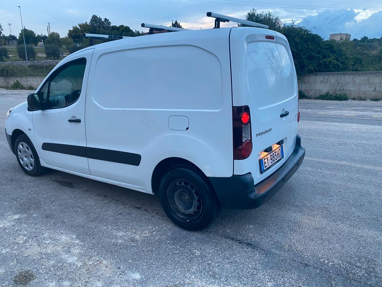 Peugeot partner 1.6 diesel unicoproprietario iva esposta