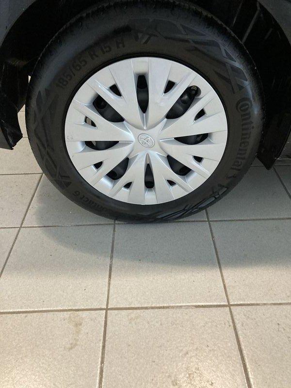 Toyota Yaris Hybrid Active MY22