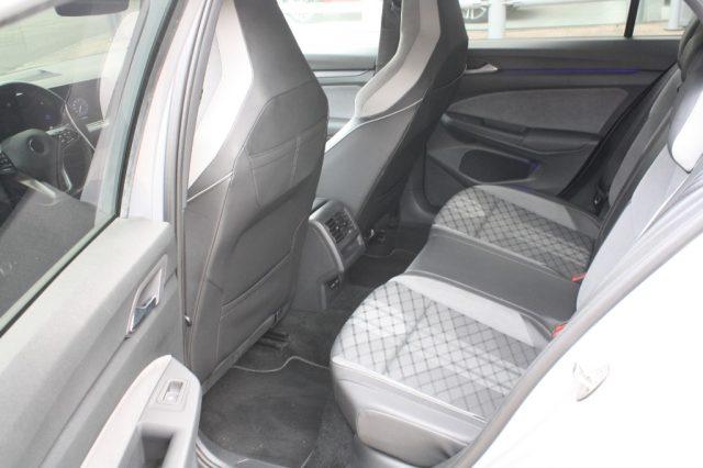 VOLKSWAGEN Golf 1.5 eTSI 150 CV EVO ACT DSG R-Line