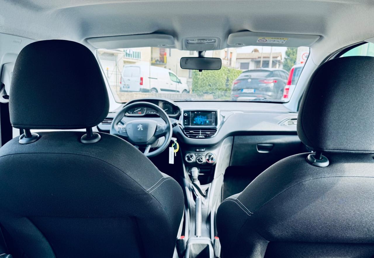 Peugeot 208 PureTech 82 5 porte Allure