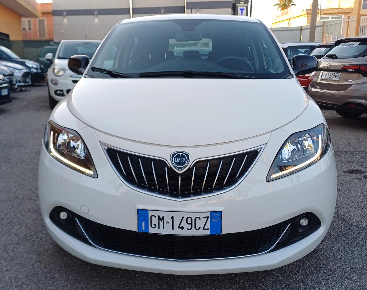 Lancia Ypsilon 1.0 FireFly 5 porte S&S Hybrid Gold Plus
