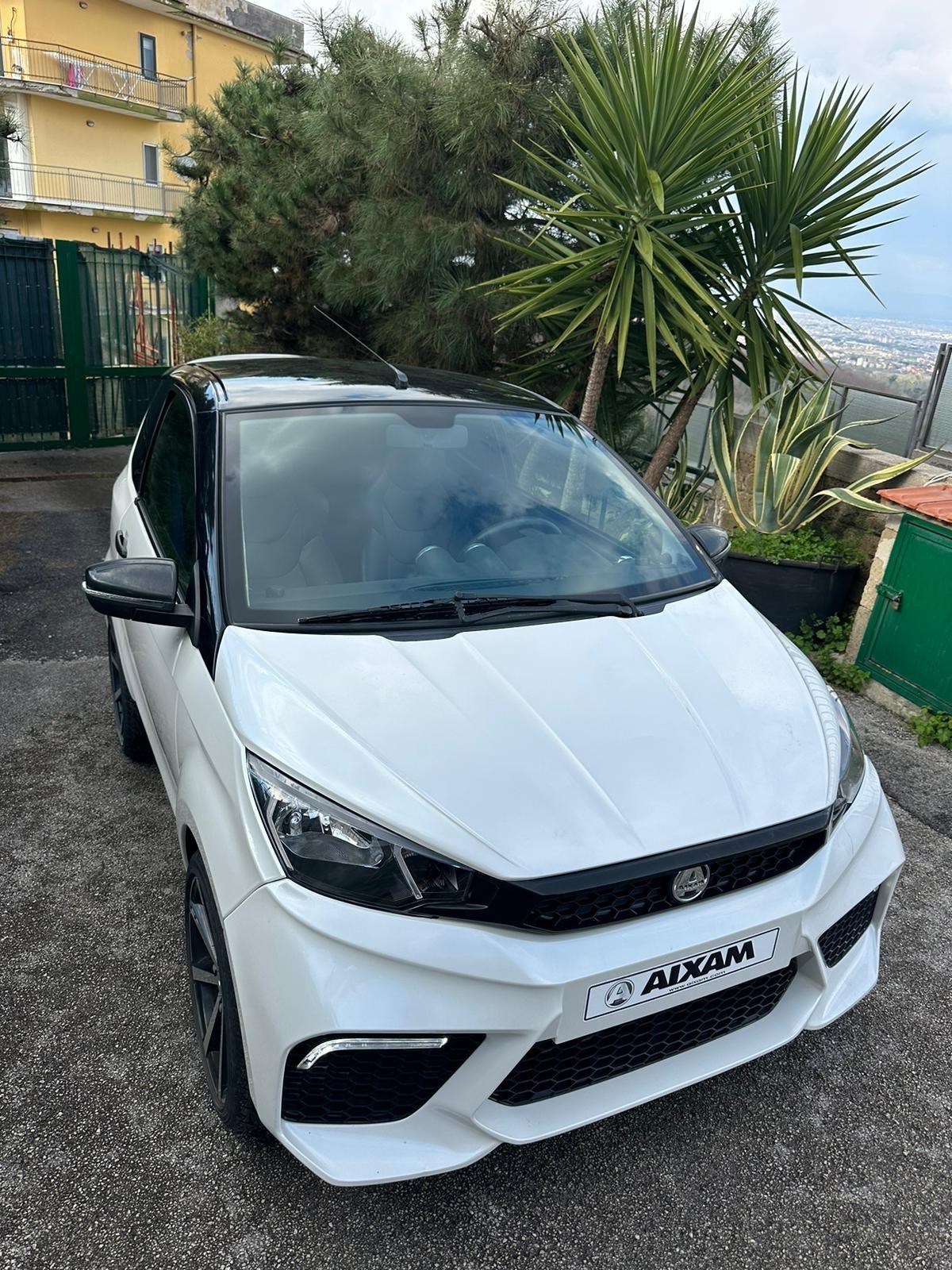 Aixam emotion gto white 2022 6500 km full