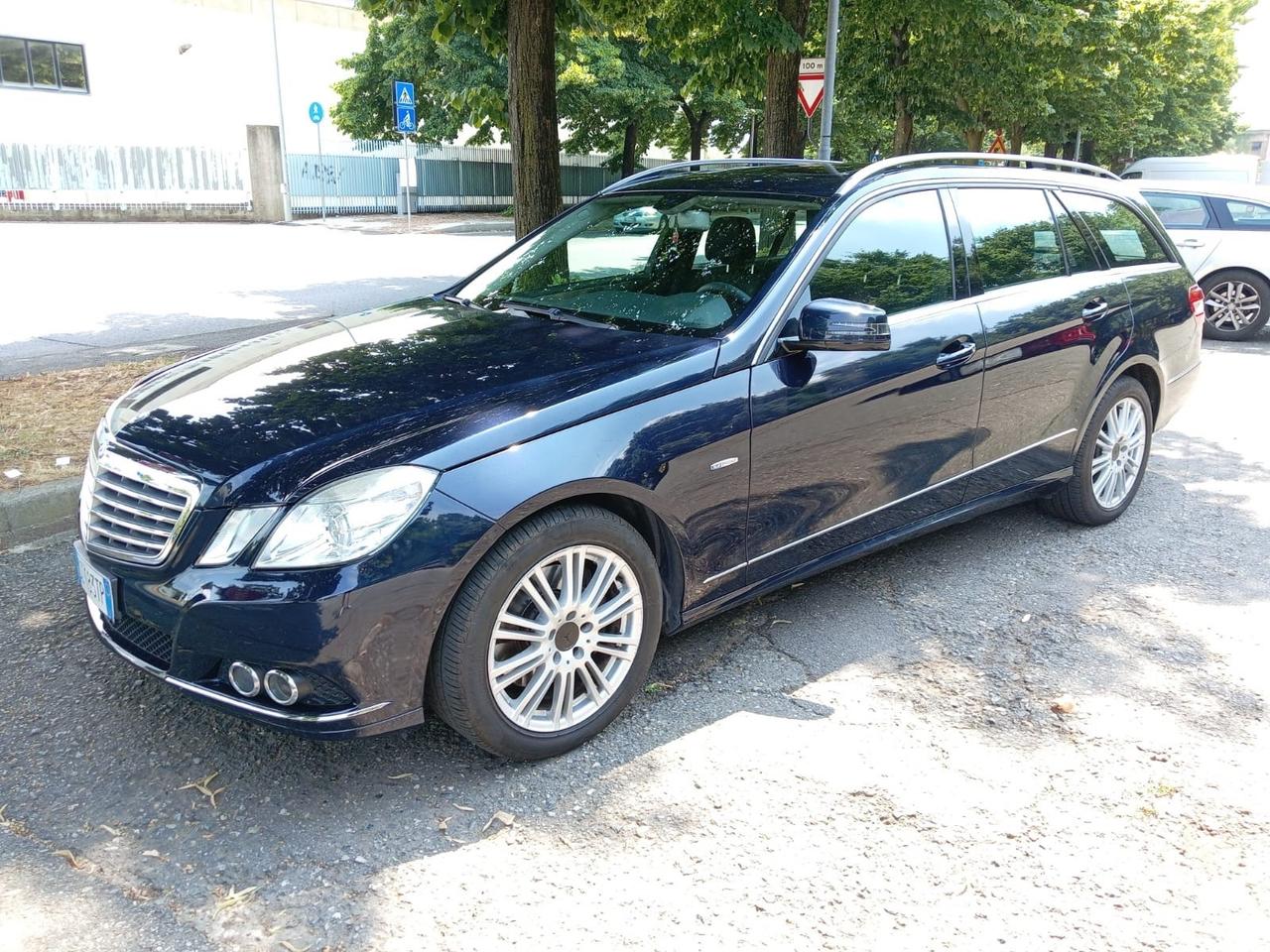 Mercedes-benz E 250 E 250 CDI S.W. BlueEFFICIENCY Avantg.AMG