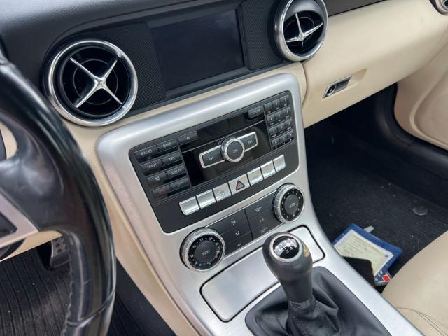MERCEDES-BENZ SLK 200 CGI