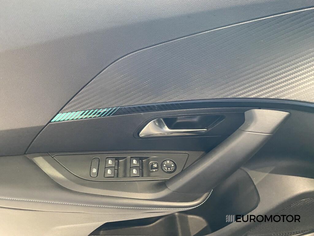 Peugeot 2008 1.5 BlueHDi Allure Pack EAT