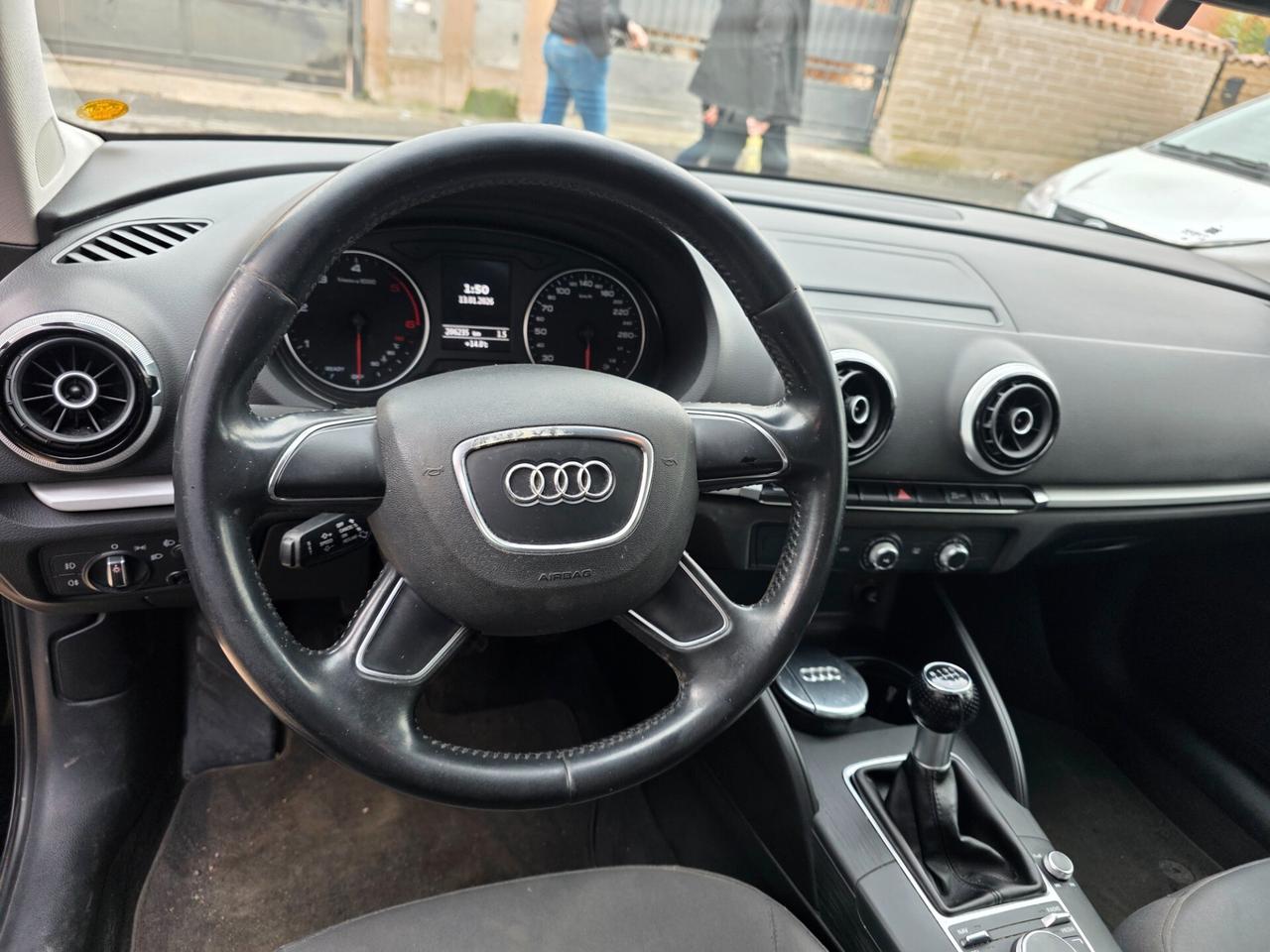 Audi A3 1.6 TDI clean diesel Ambition