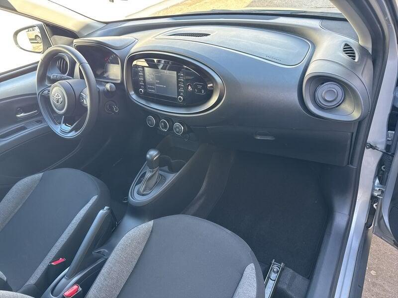 Toyota Aygo X 1.0 VVT-i 72 CV 5 porte Active S-CVT, A/T
