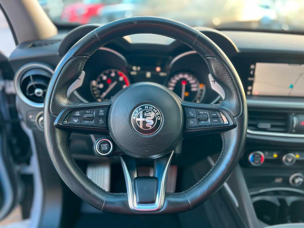 Alfa Romeo Stelvio 2.2 t Sprint Q4 190cv auto