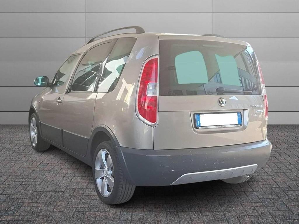 Skoda Roomster 1.4 Scout