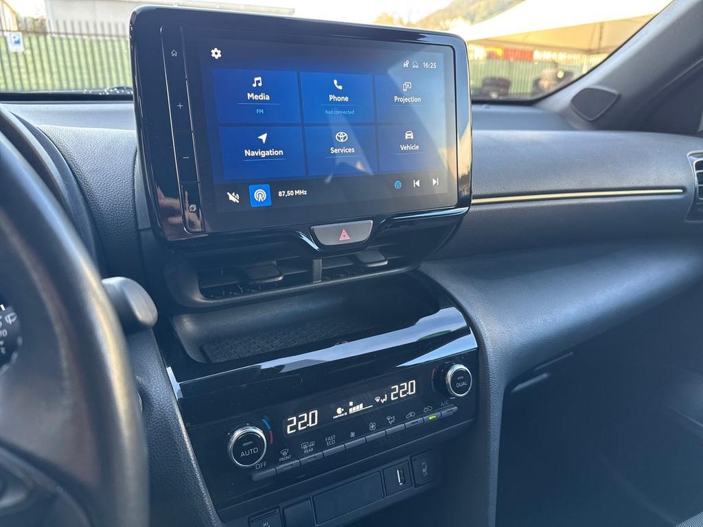 Toyota Yaris Cross 1.5h Adventure fwd 116cv e-cvt