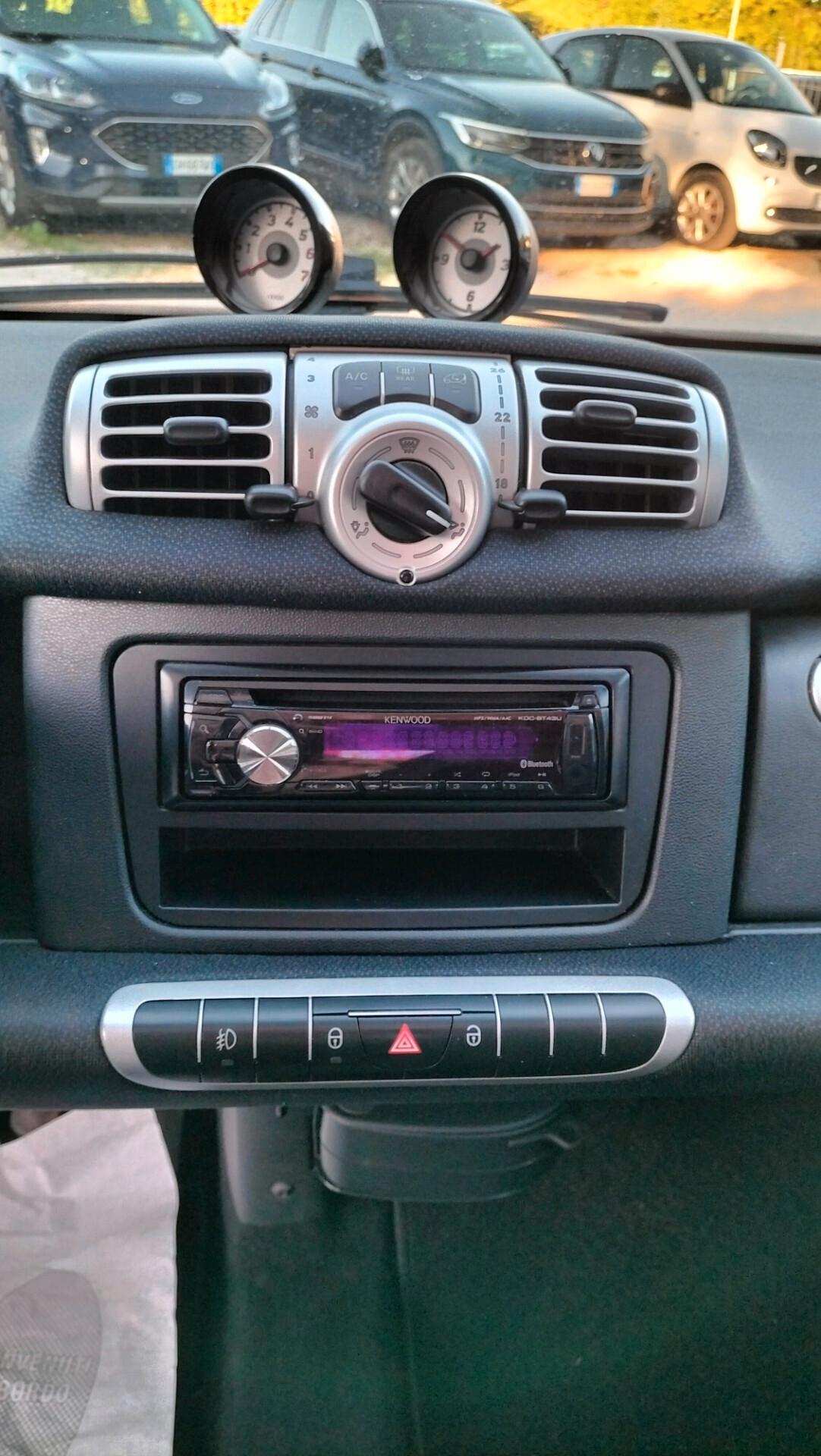 Smart ForTwo 1000 52 kW pulse* KM 90000 * SERVOSTERZO