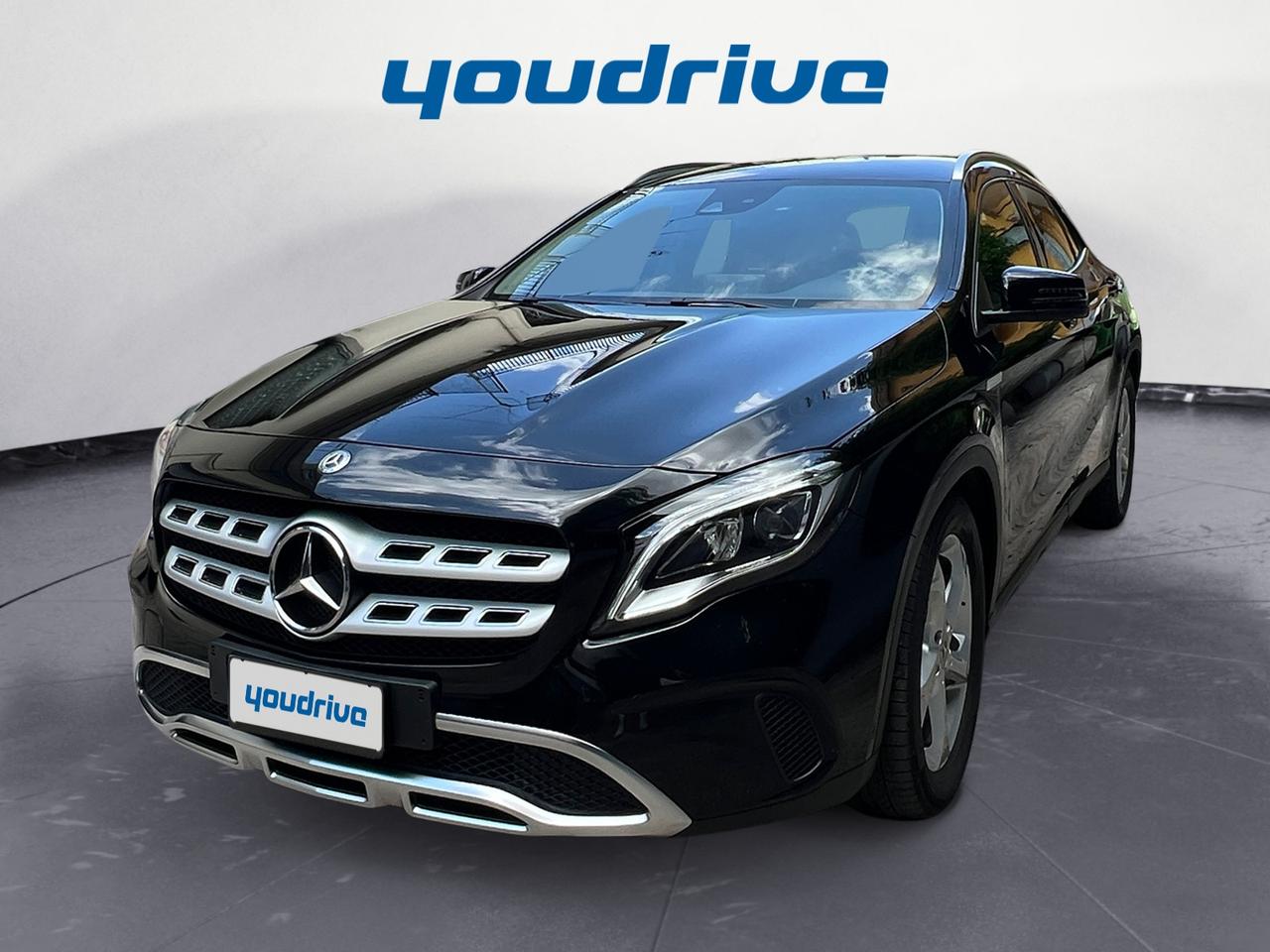 Mercedes GLA 180 Premium auto KM 30.300