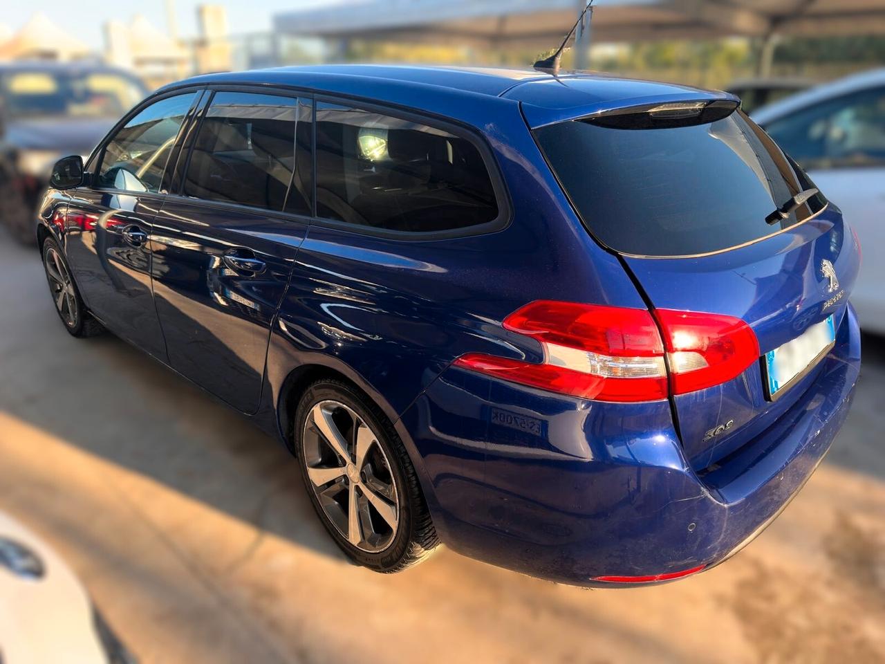 Peugeot 308 BlueHDi 120 S&S EAT6 SW Business