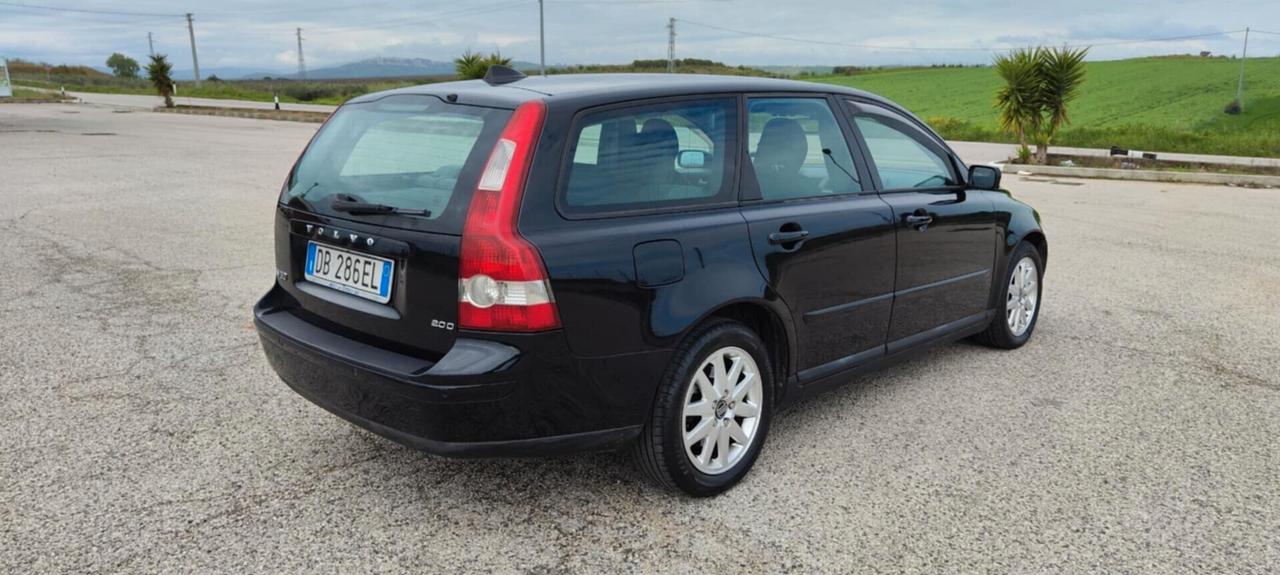 Volvo V50 2.0 D cat Summum