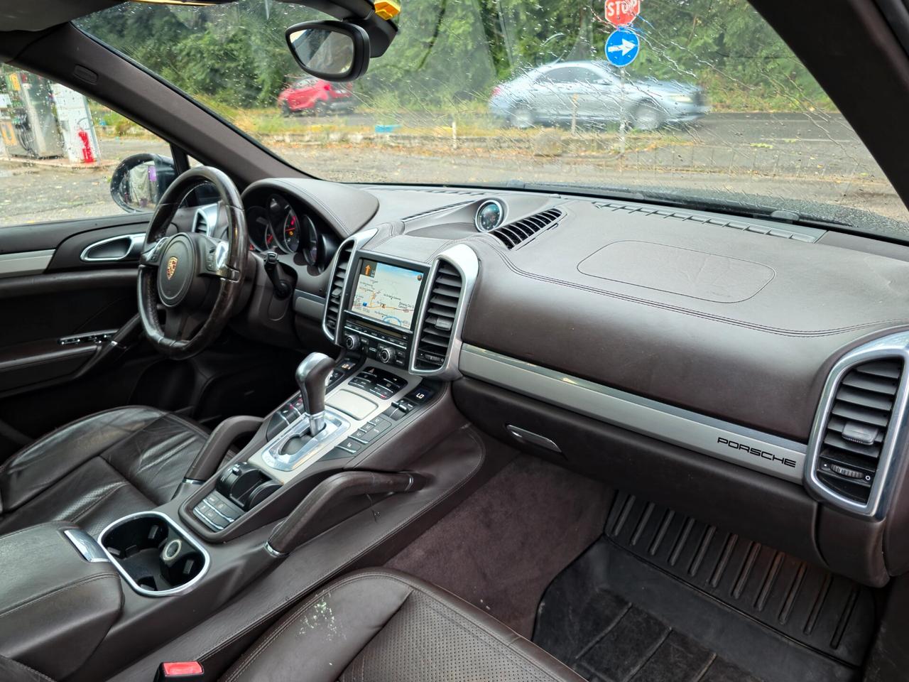 Porsche Cayenne 3.0 Diesel CV-240 E5 Automatico 2011