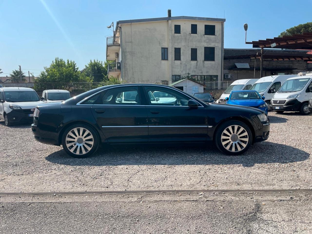 Audi A8 3.0 V6 TDI QUATTRO