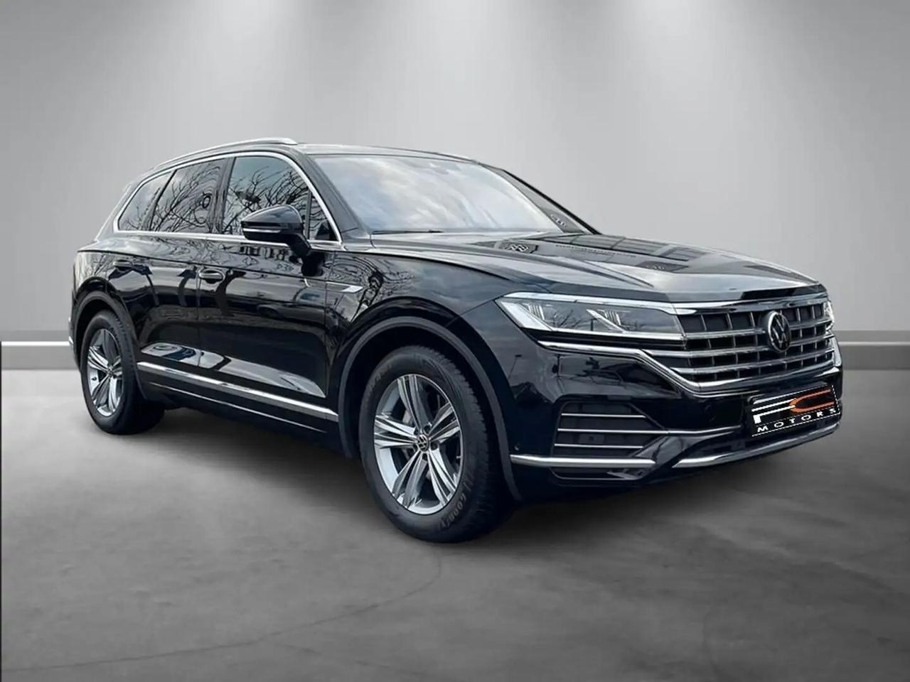 Volkswagen Touareg 3.0 V6 tdi ELEGANCE