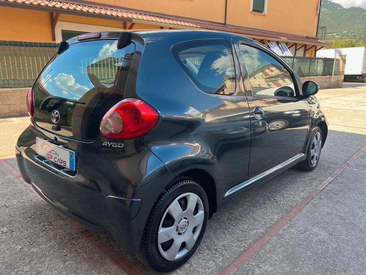 Toyota Aygo 1.0 12V VVT-i 3 porte Sol