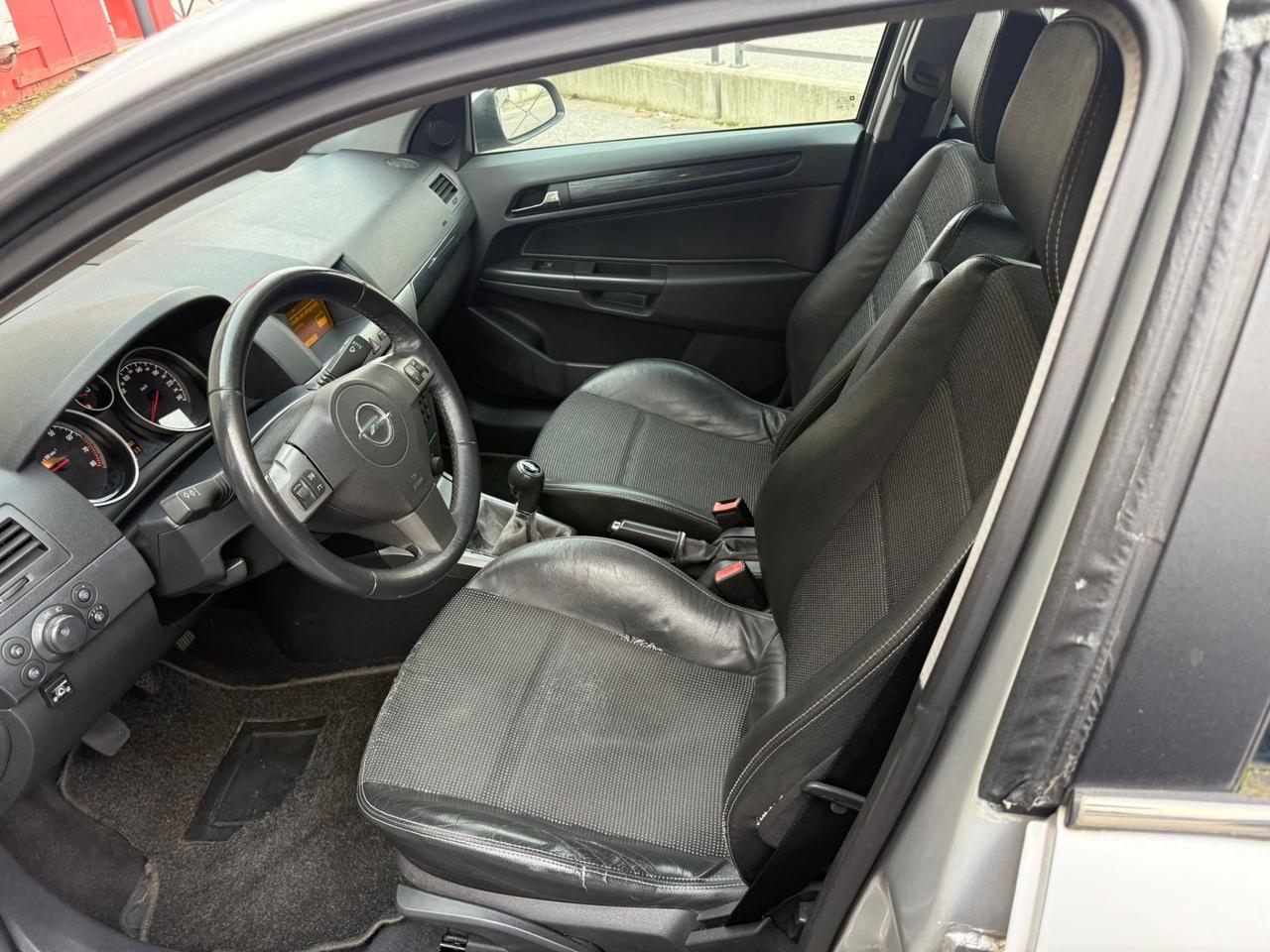 Opel Astra 1.6 16V Twinport Station Wagon Cosmo