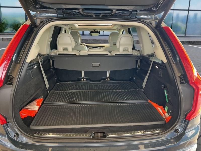 Volvo XC90 B5 (d) AWD Geartronic 7 posti Inscription