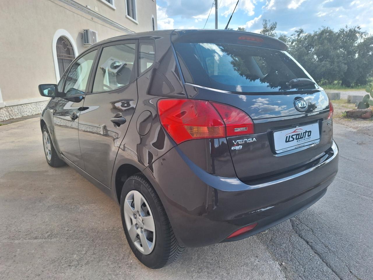 Kia Venga 1.4 crdi ( diesel) PERFETTA 2010