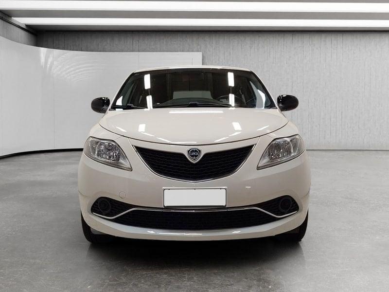 Lancia Ypsilon 1.2 Gold 69cv