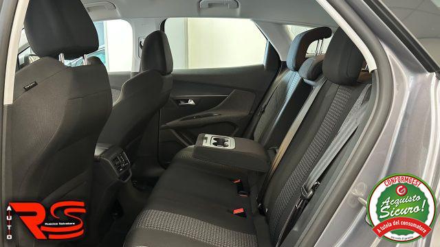 PEUGEOT 3008 BlueHDi 130 S&S EAT8 Crossway