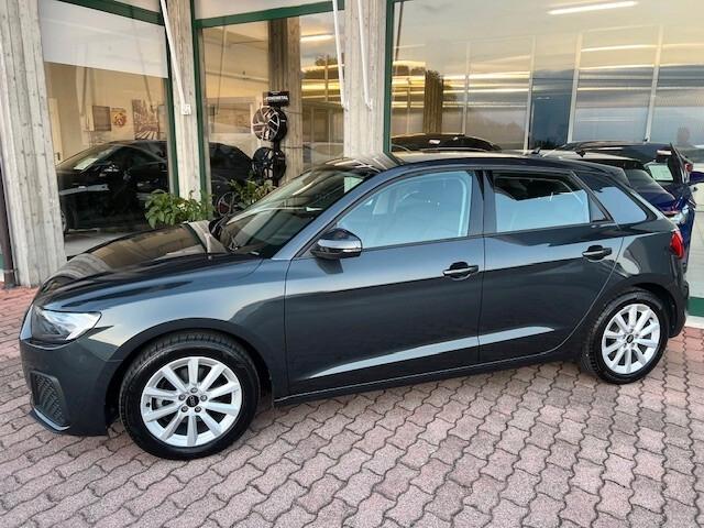 Audi A1 SPB 30 TFSI S tronic Business, Led, Carpaly, Neopatentati