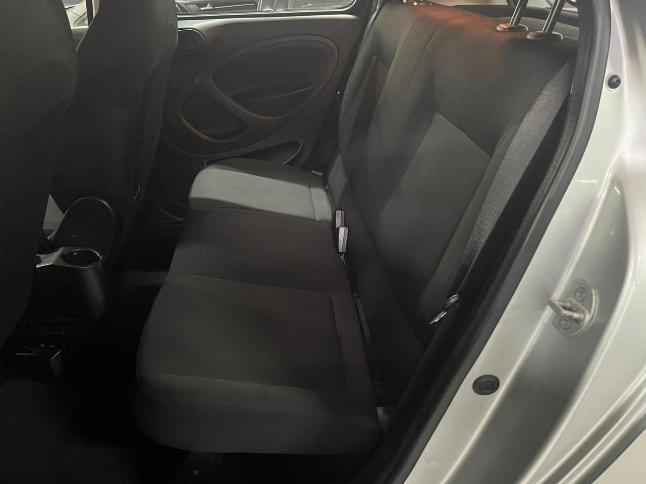 Smart ForFour 1.0 Passion (4 posti)