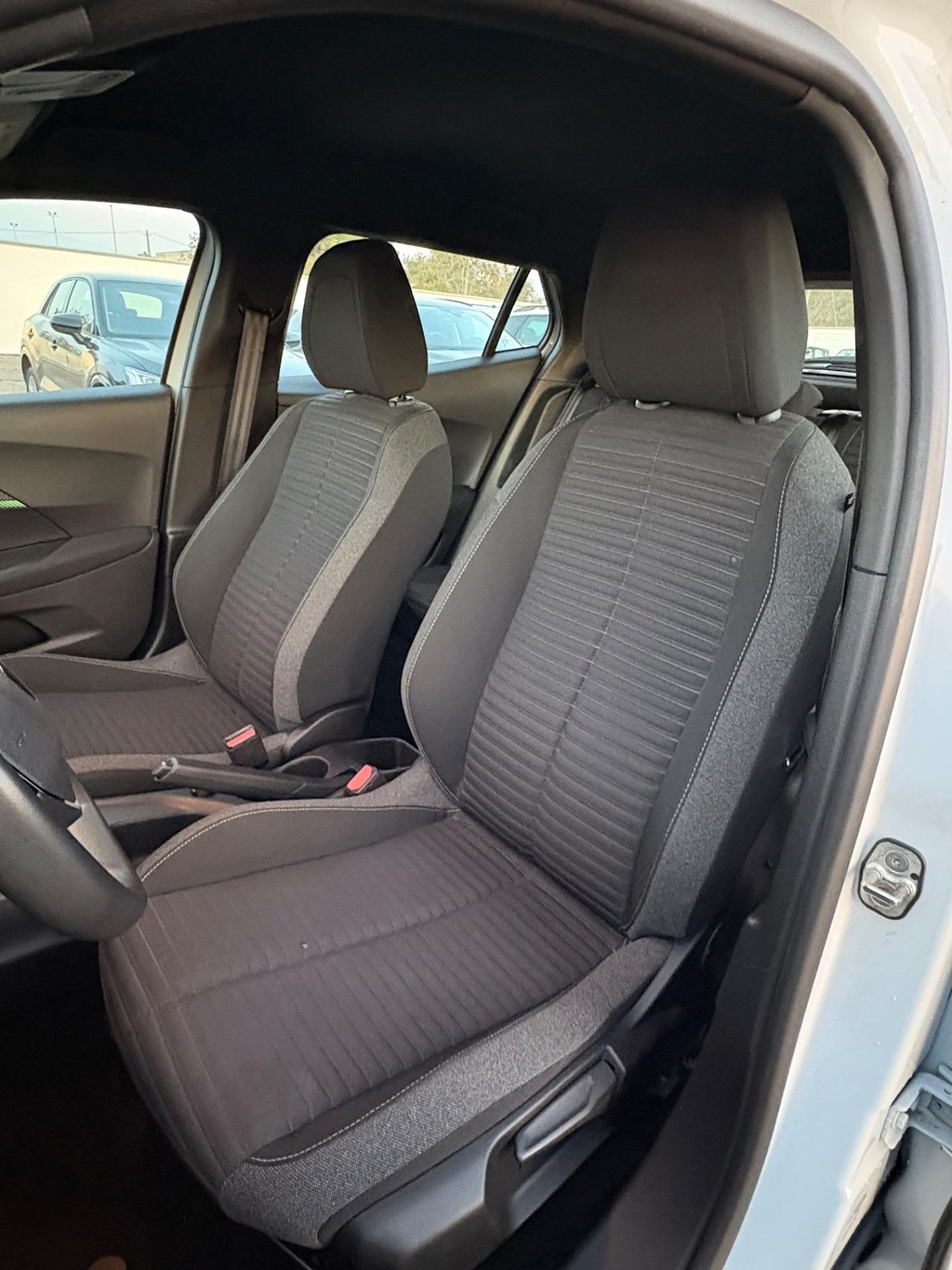 Peugeot 2008 PureTech 100 S&S Active