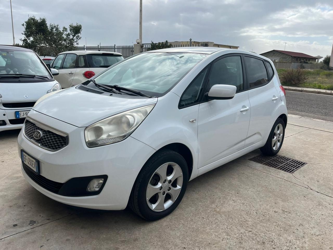 Kia Venga 1.4 CVVT EX ISG 2011