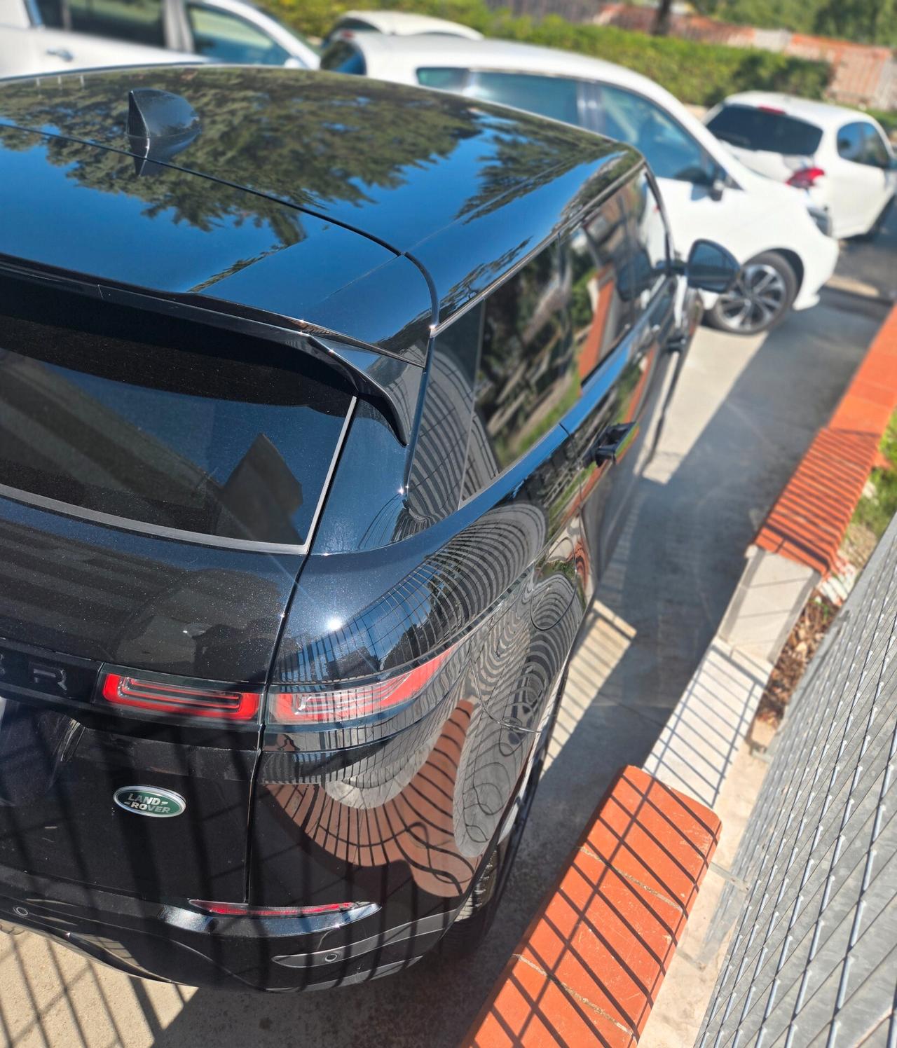 Land Rover Range Evoque 2.0D I4 163 CV AWD Auto R-Dynamic HSE