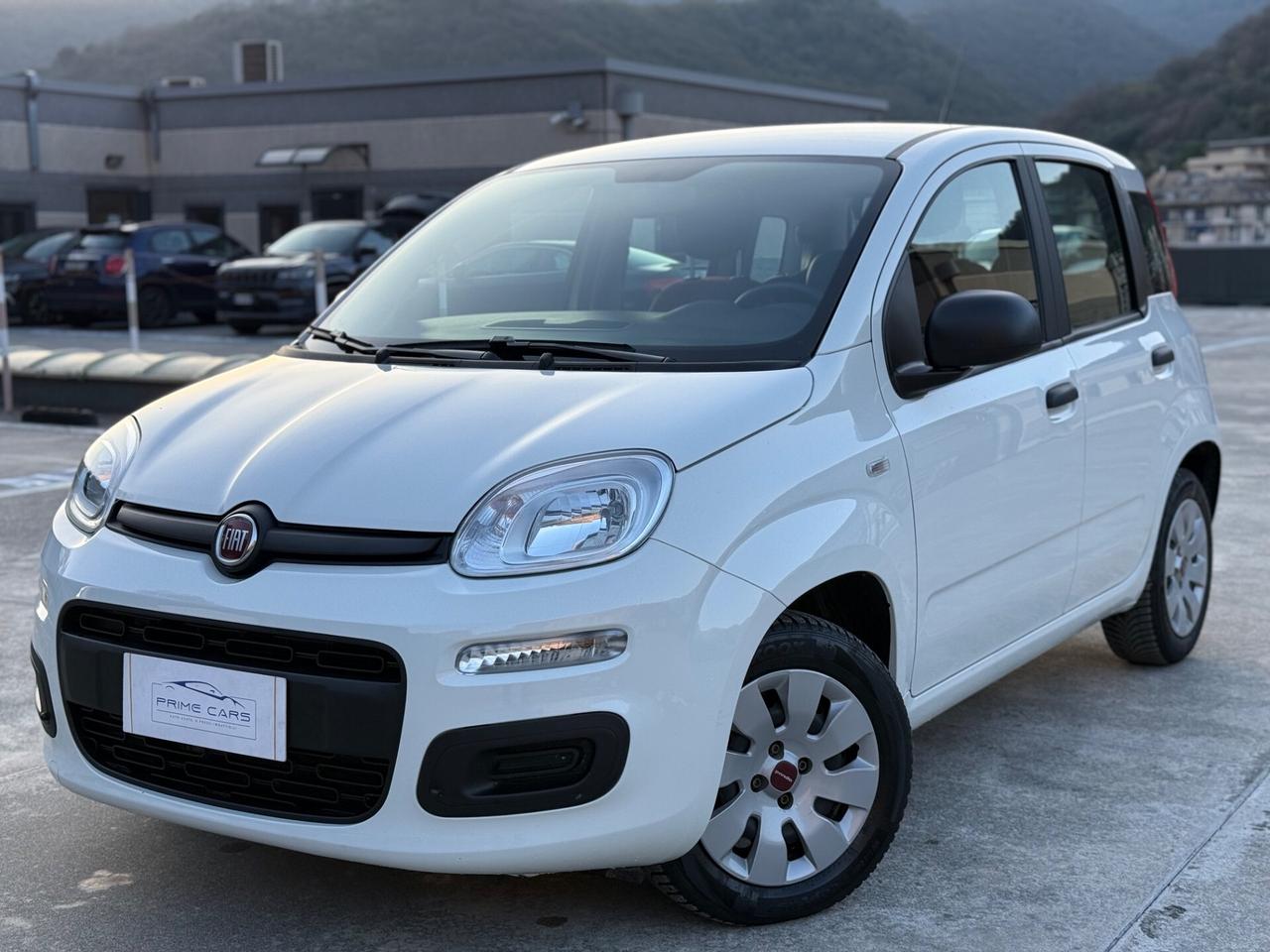 FIAT PANDA 1.2 BENZINA 69cv SOLO 23.000 KM 5 POSTI