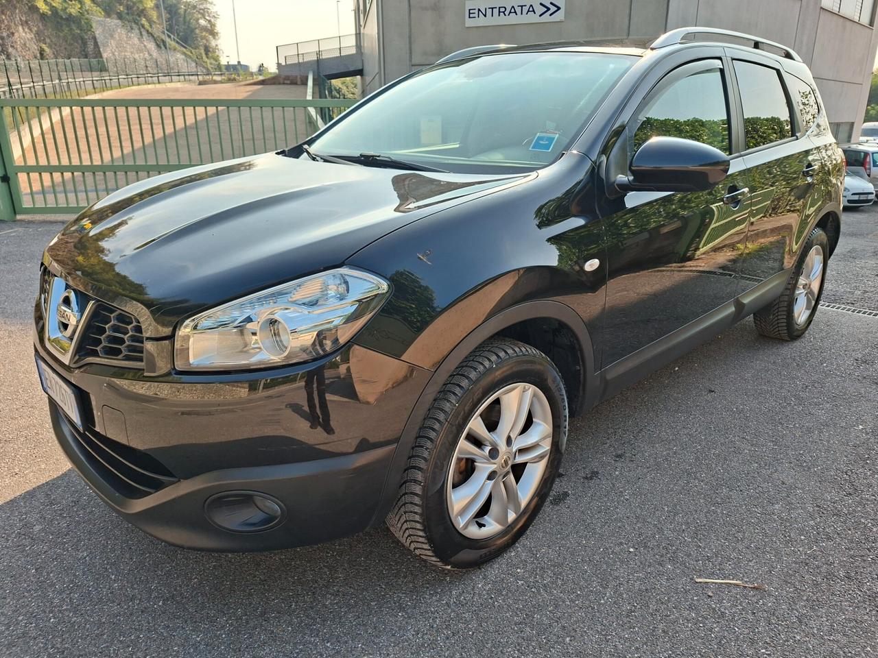 Nissan Qashqai 1.5 DCI / 7 POSTI / DA NEOPATENTATI