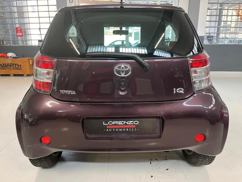 Toyota iQ 1.0 Sol