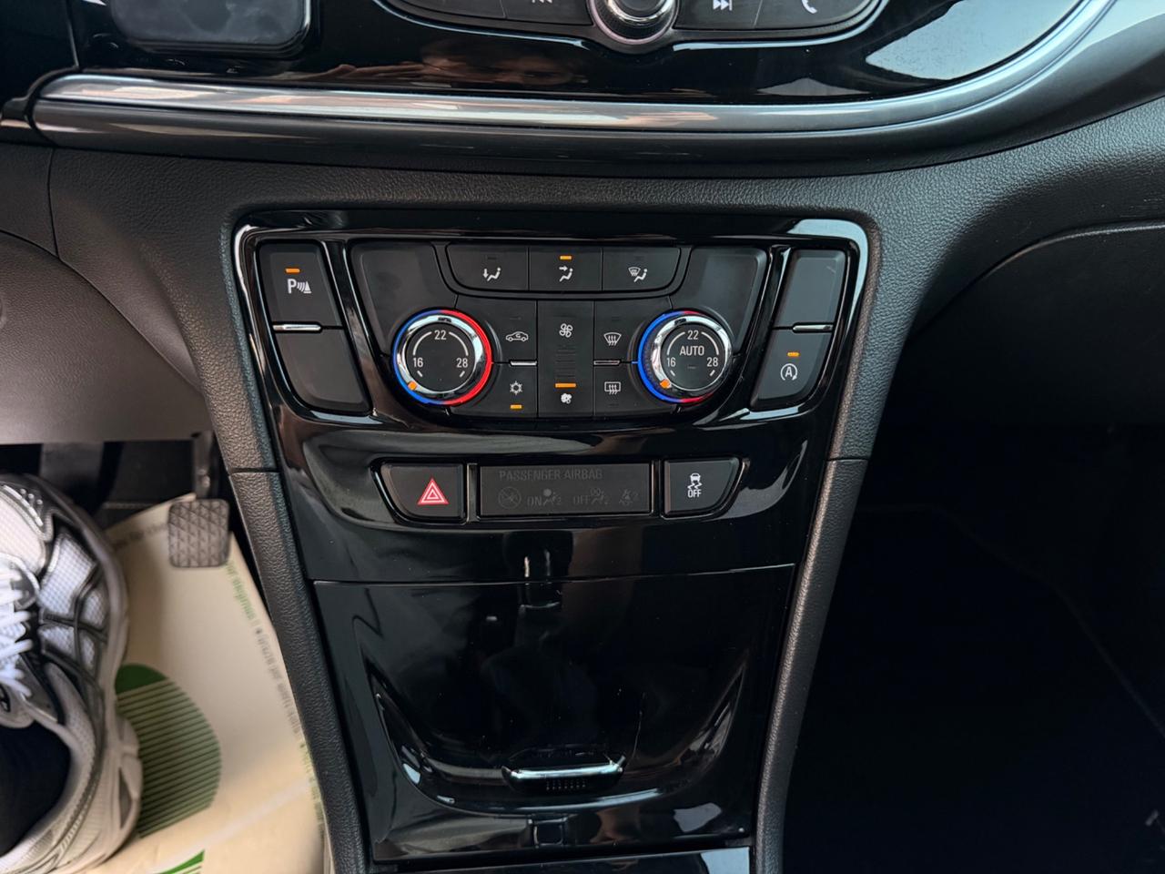Opel Mokka X 1.6 CDTI 136CV Innovation Fari Led